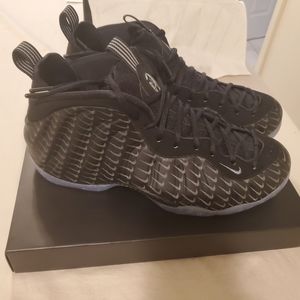Nike Foamposite
